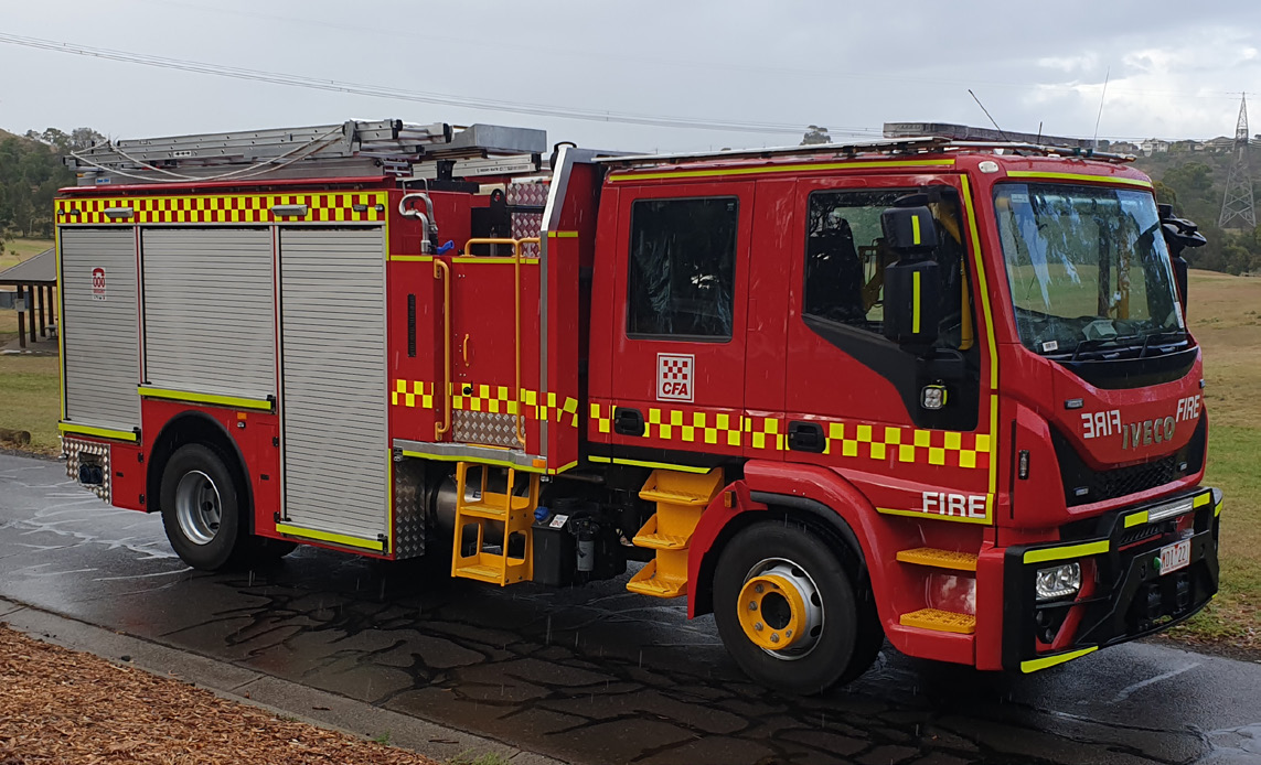 Hoppers Crossing brigade tests new pumper tanker | CFA News & Media