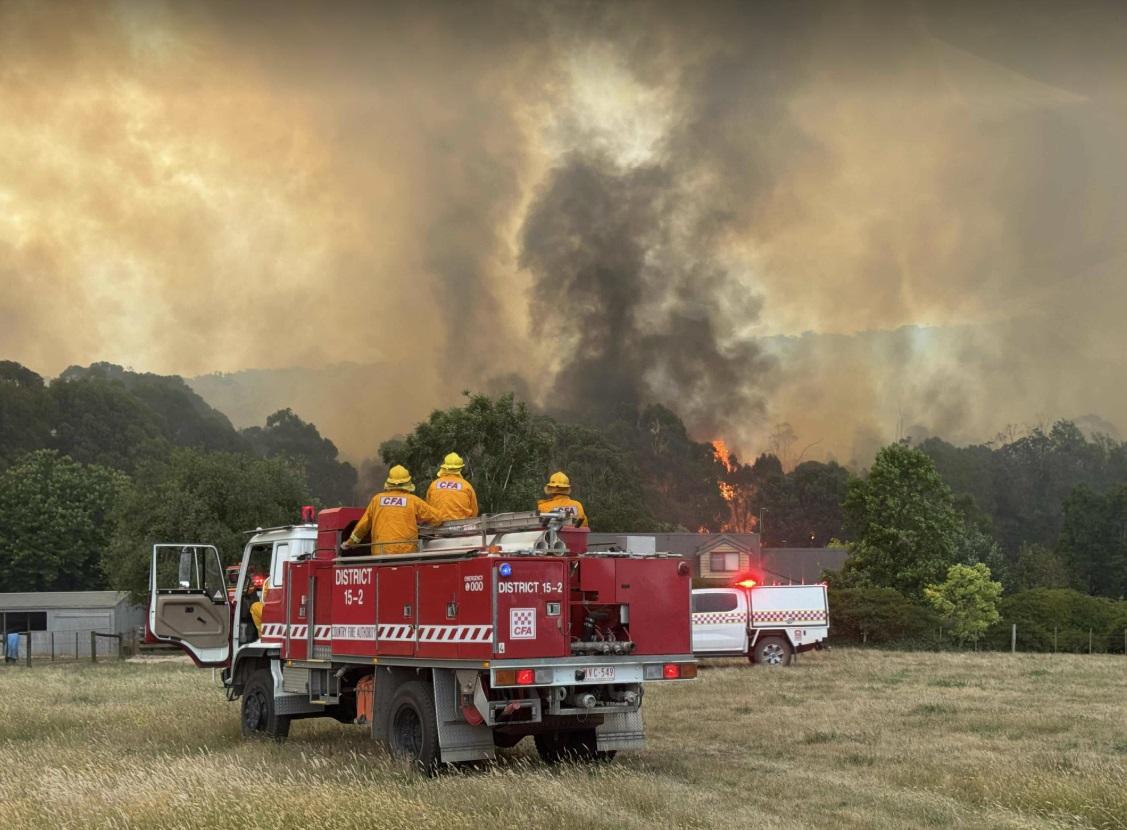 CFA crews at Creswick fire