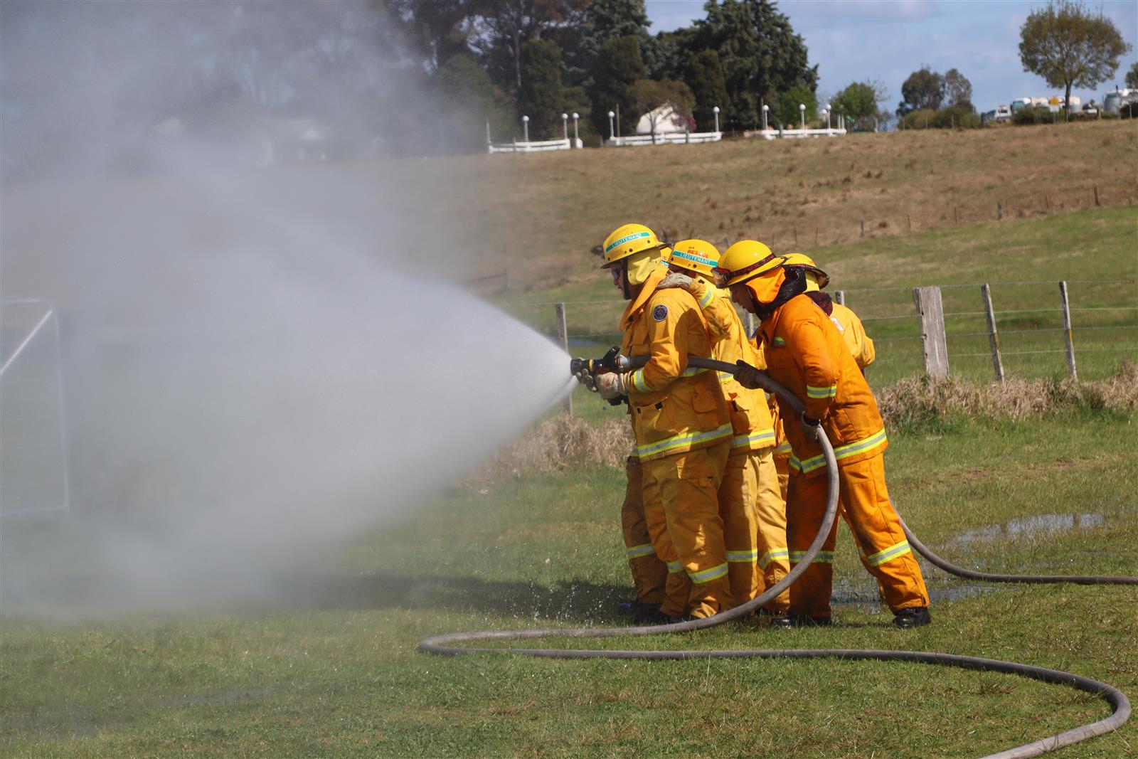 Lakes Entrance members in the 5 Person Fog Attack