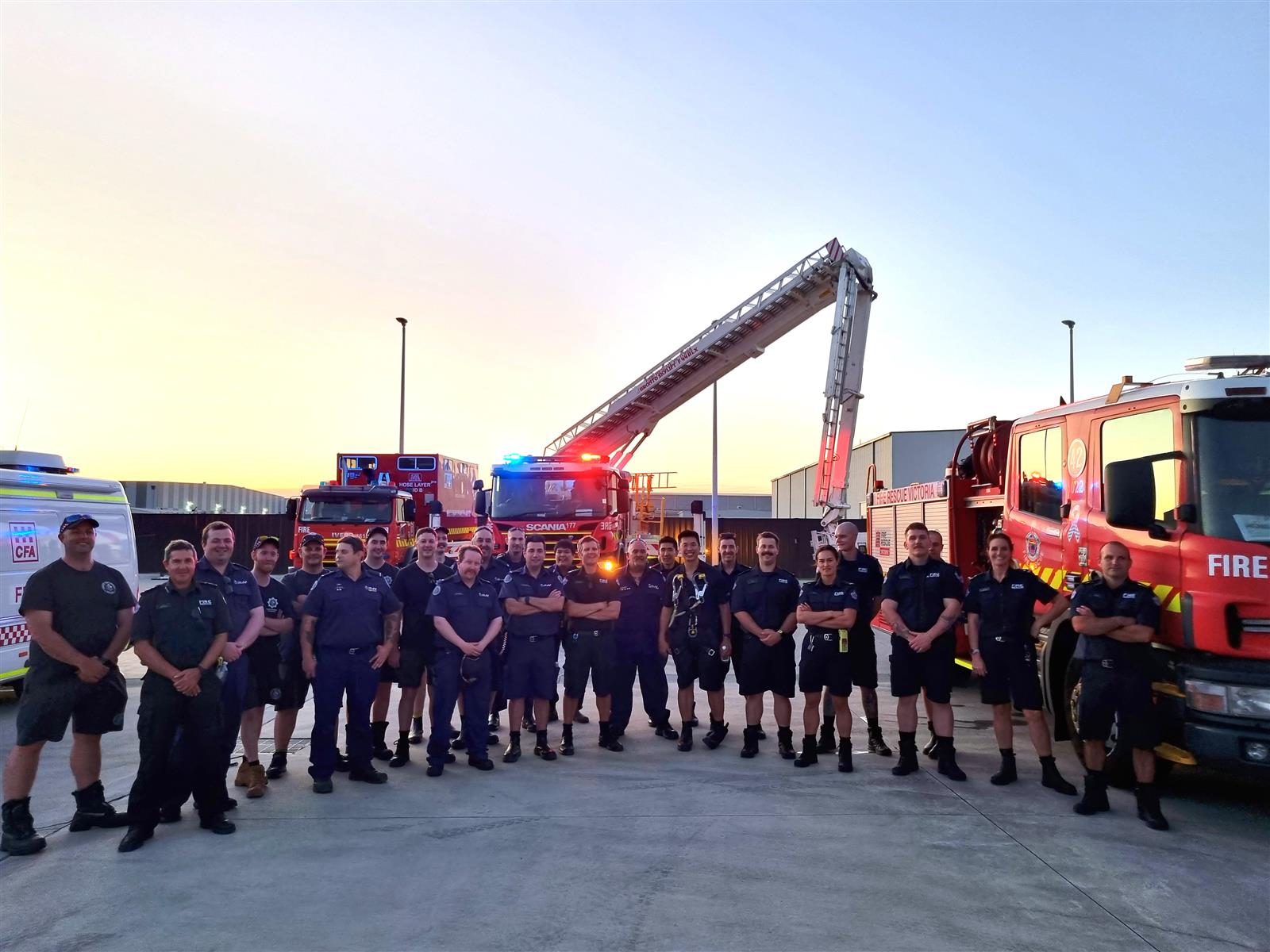 Group photo of CFA and FRV crews after training