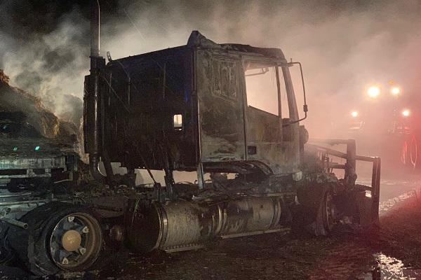 Crews extinguish truck fire in Lancaster